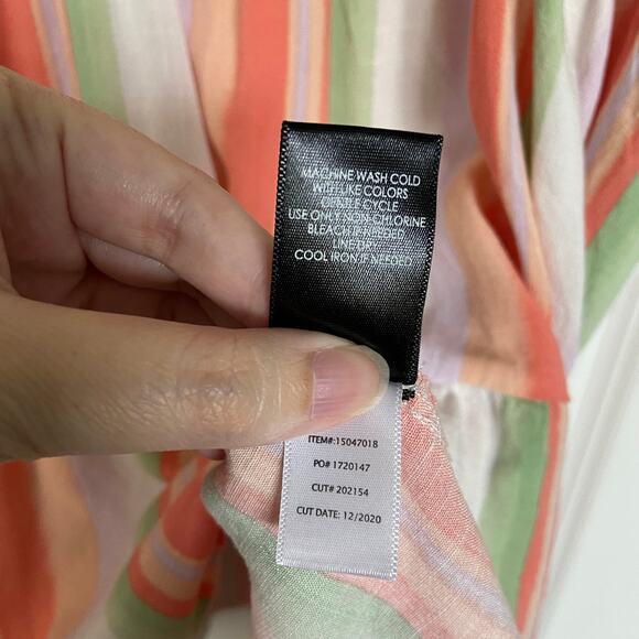 Torrid Women's Size 5 Multicolor Striped Rayon Slub Button-Front Tiered Tank - Picture 8 of 11